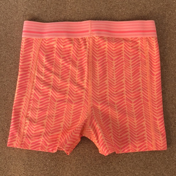 DONATED - Under Armour Shorts - Picture 5 of 6